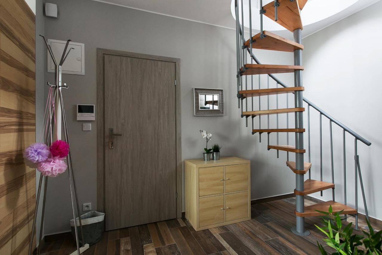 Aparthotel Novum Краков Экстерьер фото